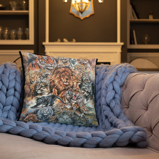 Pillow: Meow! The Cat Family