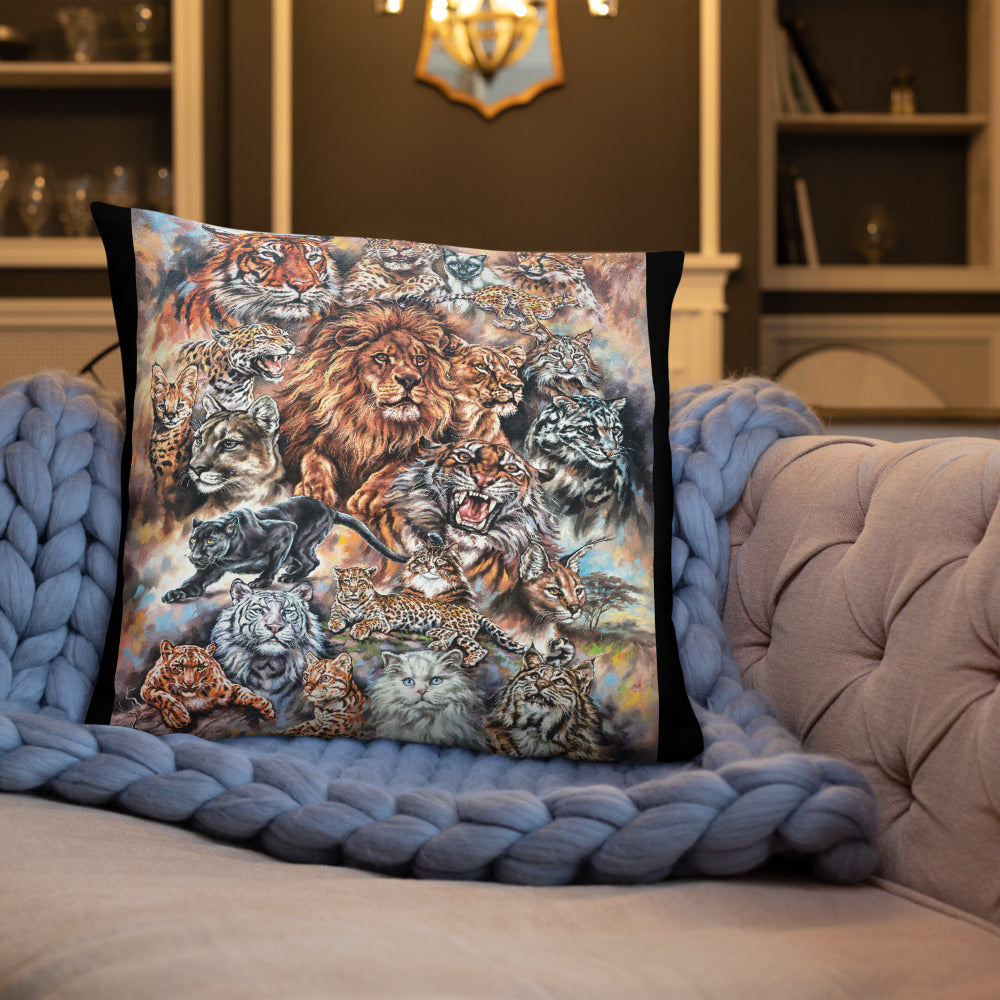 Pillow: Meow! The Cat Family