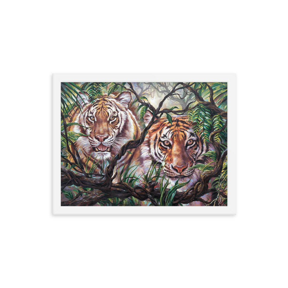 Framed photo paper poster: Eyes Of The Jungle