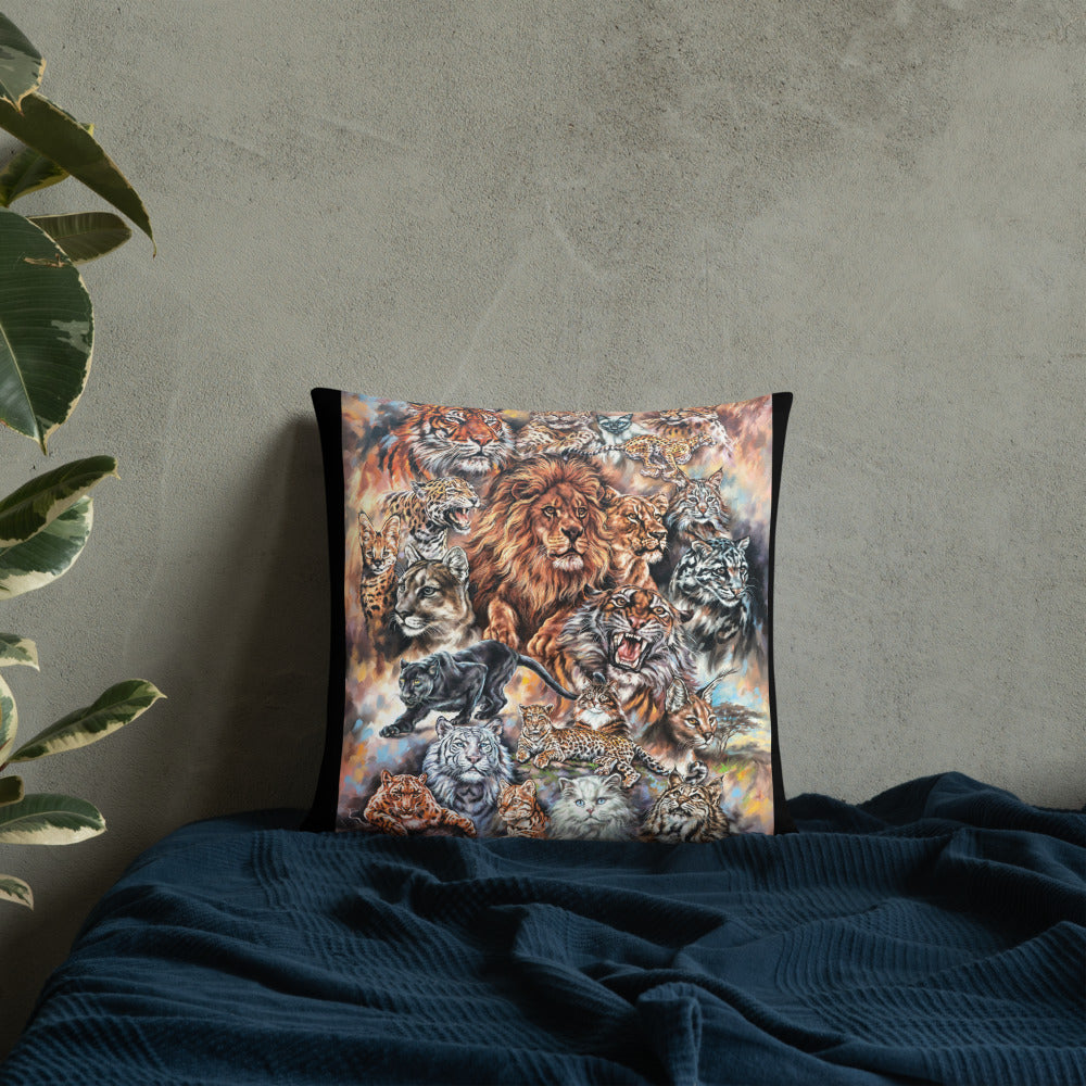 Pillow: Meow! The Cat Family