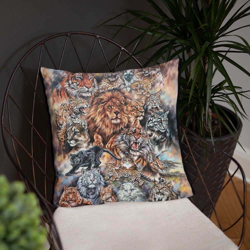 Pillow: Meow! The Cat Family