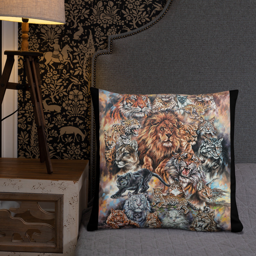 Pillow: Meow! The Cat Family