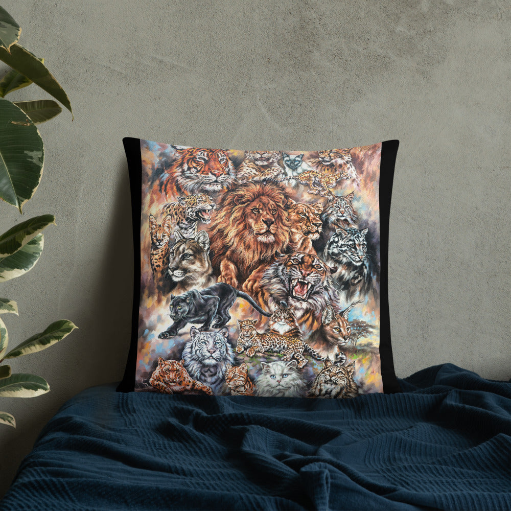 Pillow: Meow! The Cat Family